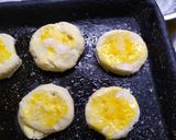 Foto del paso 2 de la receta: BIZCOCHITOS dulces y salados (CON 2 INGREDIENTES) súper fácil