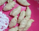 Foto langkah ke 4 dari resep Molen Pisang Mini.