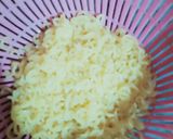 A picture of step 4 of Vegan noodles.