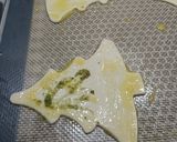 Une image de l'étape 3 de 🎄Mini sapin feuilleté au pesto.