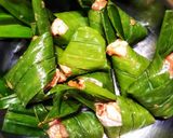 Foto langkah ke 4 dari resep Ayam Pandan Thailand/Sizzling Pandan Chicken.