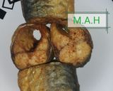 A picture of step 3 of Flour coated fish.