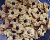 Foto langkah ke 3 dari resep Semprit mawar.