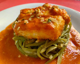 Foto del paso 5 de la receta: Bacalao con tomate y espaguetis de judías verdes