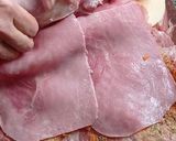 Foto del paso 4 de la receta: Marucha deshuesada arrollada