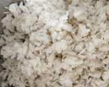 A picture of step 5 of Maharashtra style kanda poha.