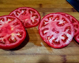 Foto del paso 1 de la receta: Tomate con cecina de vaca 😋😋