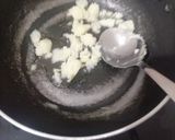 સુજી નો હલવો (Sooji Halwa Recipe In Gujarati) રેસીપી સ્ટેપ1ફોટો