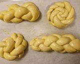 A picture of step 11 of Swiss Braid Bread (Zopf/Tresse/Treccia).