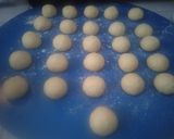 Foto langkah ke 6 dari resep Donat Endul Ekonomis.