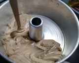 Foto langkah ke 5 dari resep Chiffon Coklat Susu.