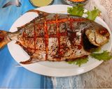 Hình bước làm 4 của món Cá chim nướng muối ớt sa tế