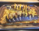 Foto del paso 3 de la receta: Receta de Francis Mallman: pescadilla entera al horno mechada con limón y jamón tipo Parma