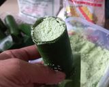 Foto langkah ke 7 dari resep Putu Bambu (Cetakan Daun Pisang).
