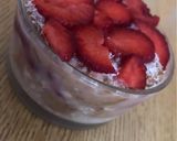 Foto del passaggio 2 della ricetta Dolcino fit alle fragole 🍓