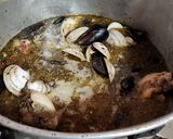 Foto del paso 1 de la receta: Mariscal caliente con papas fritas