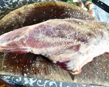 Foto del paso 2 de la receta: Pierna de cordero recental al horno con patatas y uvas
