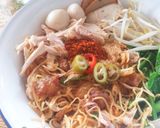รูปขั้นตอนการทำที่ 5 ของ บะหมี่แห้งไก่ฉีก
