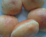 Foto langkah ke 4 dari resep Donat Maizena.