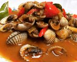 Foto langkah ke 1 dari resep Kerang saus padang.