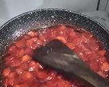 Foto langkah ke 2 dari resep Strawberry Jam.