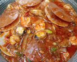 Foto langkah ke 3 dari resep Seafood saus padang.