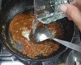 A picture of step 7 of Dahi baingan.