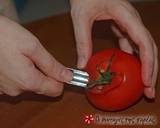Πώς ξεφλουδίζουμε μια ντομάτα φωτογραφία βήματος 1