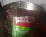 Foto langkah ke 3 dari resep Tumis kol daging.