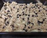 Chocolate chip cookie cheesecake bars