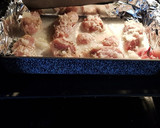 Foto del paso 4 de la receta: Pollo troceado al horno con zumo de lima/limón