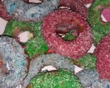 A picture of step 7 of Mini coconut doughnuts.