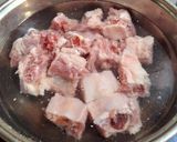 Hình bước làm 1 của món Canh măng chua sườn non