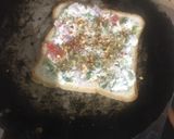 A picture of step 3 of Rava veggie toast.
