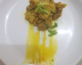 A picture of step 4 of Raw banana veg.