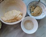 Hình bước làm 1 của món Bánh Bí đỏ nhân hạt kê yến mạch cho bé