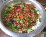 A picture of step 3 of Chicken tikka biryani with boondi raita.