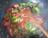 Foto langkah ke 2 dari resep Oseng Buncis Tetelan Sapi.