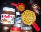 A picture of step 1 of Chocolate hummus.