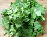 A picture of step 1 of Aloo palak.
