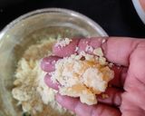 A picture of step 1 of Sattu laddoo.