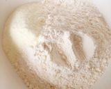 Hình bước làm 1 của món Bánh mì hoa cúc