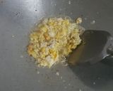 Foto langkah ke 3 dari resep Tumis Telur Ayam Tomat.