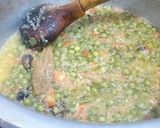 A picture of step 2 of Matter pulao.