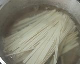Foto del paso 5 de la receta: Fideos con crema y hongos 🍄‍🟫