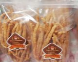Foto langkah ke 4 dari resep Cheese stick empuk dan renyah (Eggless).