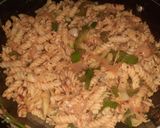 A picture of step 8 of Veggies pasta.