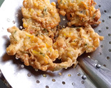 Foto langkah ke 3 dari resep Bakwan Bonggol Kembang Kol Rame-Rame.