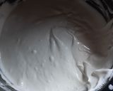 Foto langkah ke 2 dari resep Bolu kukus putih telur.