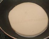 Foto langkah ke 4 dari resep Pancake bahan simple.